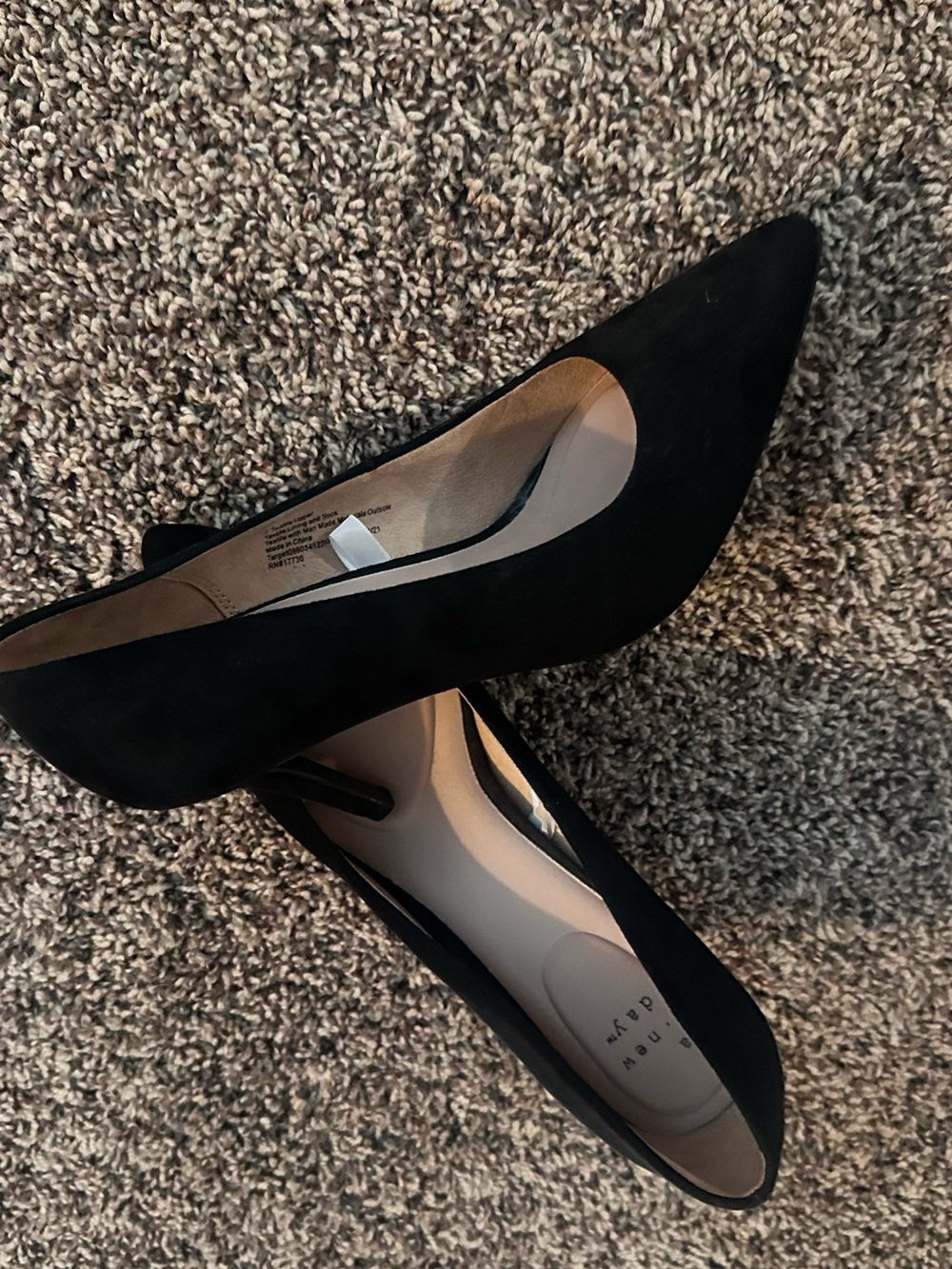 a new day Black Pointed Suede Pumps